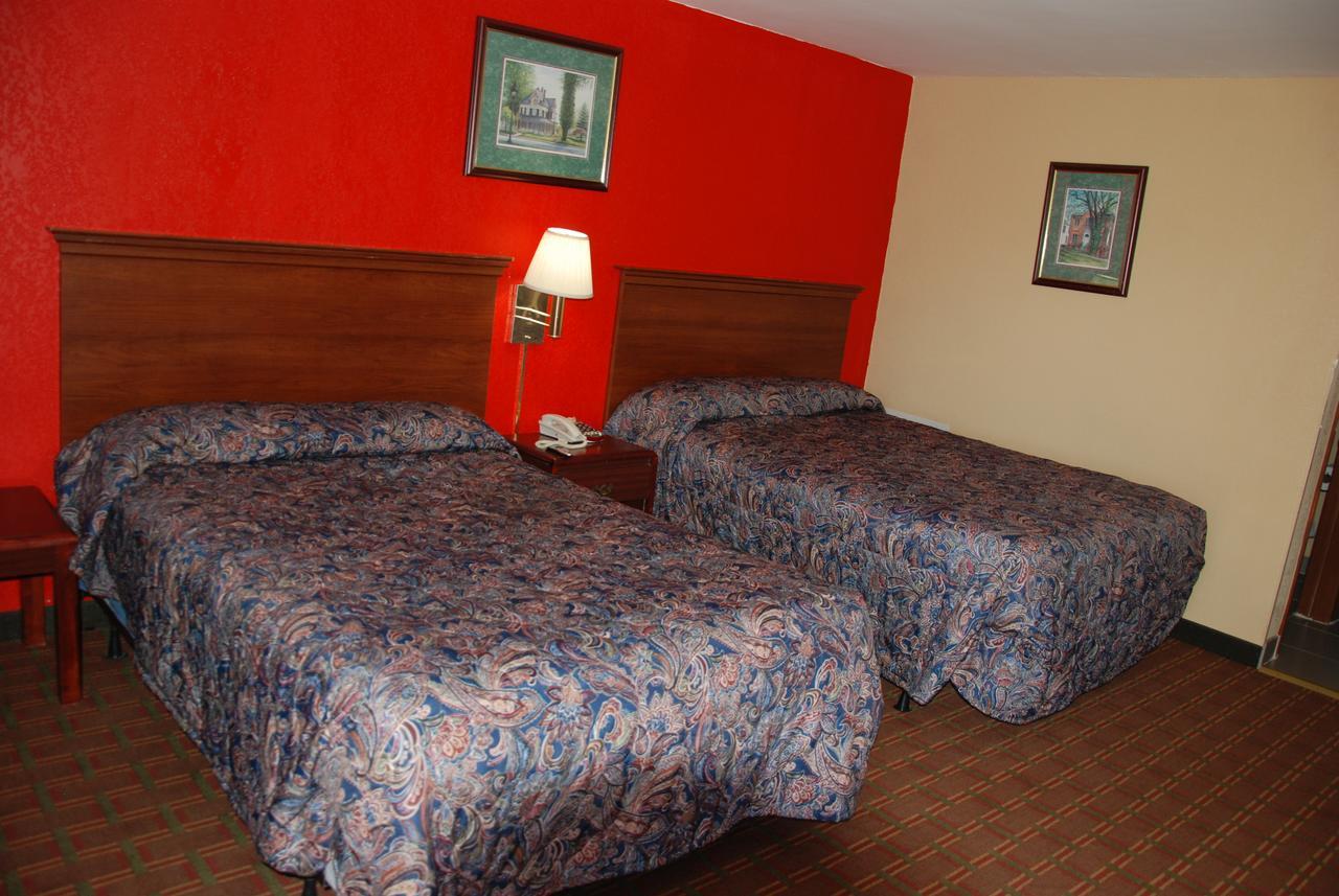 Mount Laurel Motel Гейзлтон Екстер'єр фото